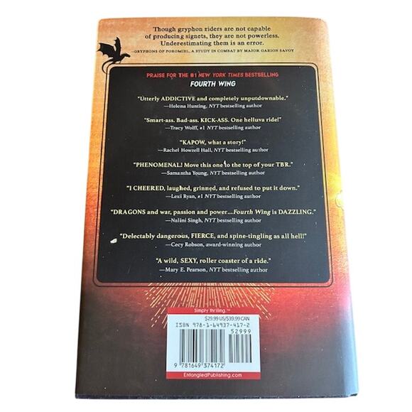 Iron Flame by Rebecca Yarros – Hardcover Book – First Edition (2023) - Picture 3 of 4